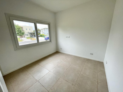 Venta Casa Haras Santa Maria Los Molinos 4 Amb
