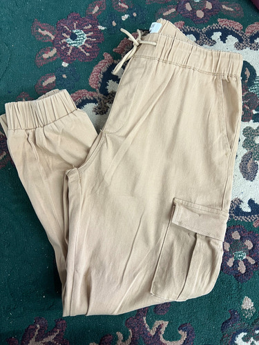 Pantalón Jogger Con Bolsa Cargo