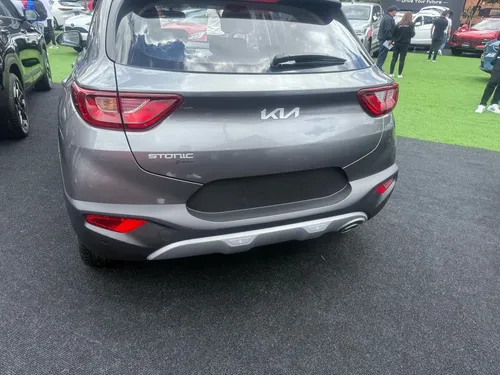 Kia Stonic Desire Mod 2026 Hibdrido Soat Gratis