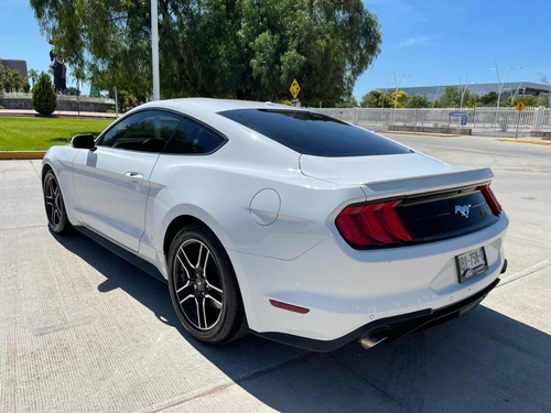 Imagen 7 de 15 de Ford Mustang 2.3 Turbo Ecoboost