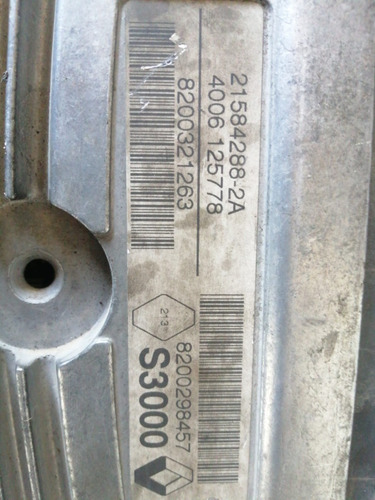 Computadora Megane 2 2003 Standar 2.0 (Usado)