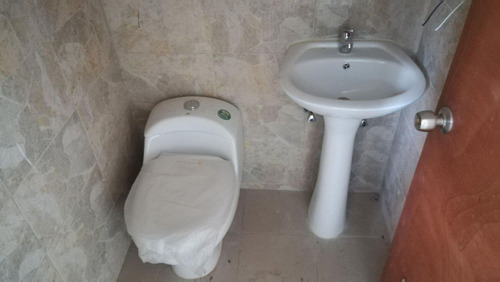 Imagen 13 de 17 de Townhouse En Venta Manzanares Mls #22-10169