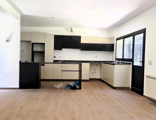 Hermosa Casa 2 Dorm. Zona Sur.