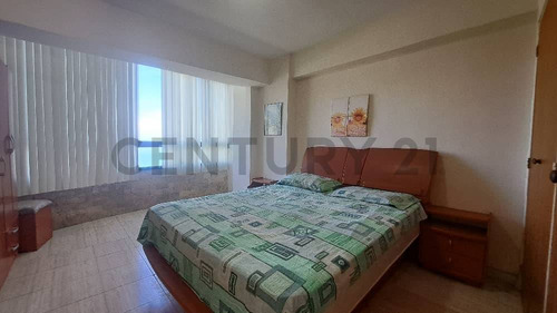 Ml-venta De Inmueble En La Llanada.