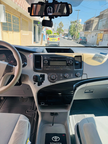 Toyota Sienna 3.5 Ce V6 At