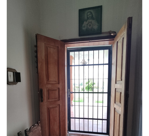 Venta De Finca En Aguirre, Montalbán - 1631 Inmobiliaria Maggi.