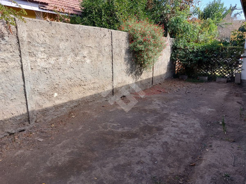 Casa En Venta De 3 Dorm. En Macul