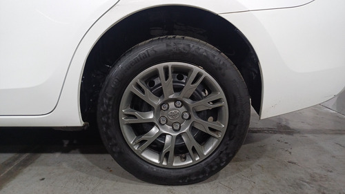 Toyota Corolla 1.8 Base At