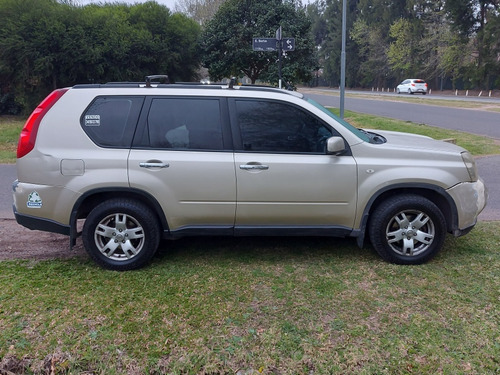 Nissan X-Trail 2.5 Visia 6mt