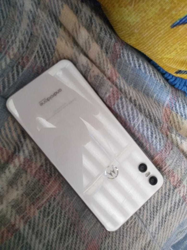 Motorola One