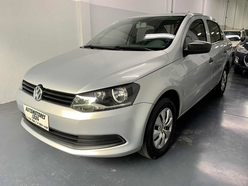 Volkswagen Voyage 1.6 Comfortline Plus 101cv 2013