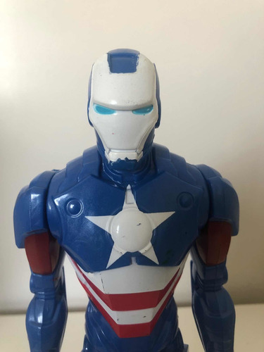 Iron Patriot - Titan Hero Series (Usado)