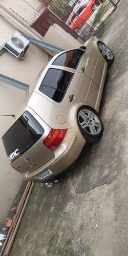 Volkswagen Golf 2001 2.0 5p