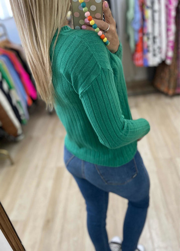 Imagen 6 de 10 de Sweater Bremer Al Cuerpo Colores The Big Shop