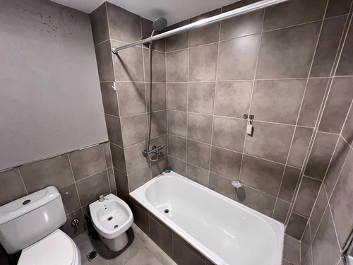 Venta Departamento 2 Ambientes Con Patio En Belgrano