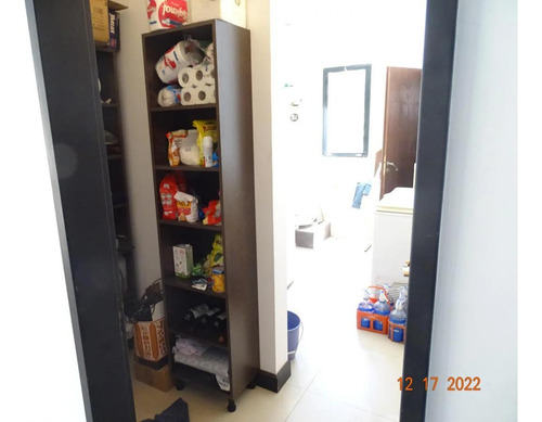 Casa En Venta - 3 Dormitorios 4 Baños - Cochera - 1.000mts2 - San Vicente