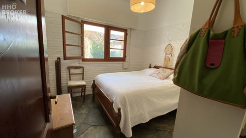 Imagen 8 de 18 de Casa En Venta. La Barra. A Pasos Del Mar. Ubicación Espectacular. - La Barra La Barra