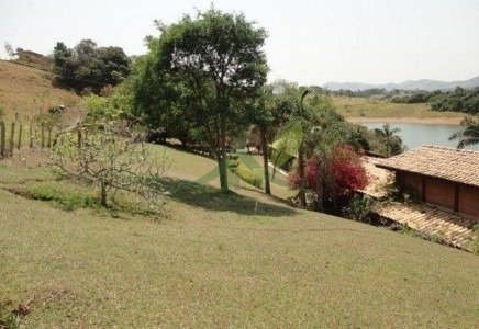 Imagem 8 de 14 de Sítio Em Joanópolis Na Beira Da Represa 20.000 M² - 858