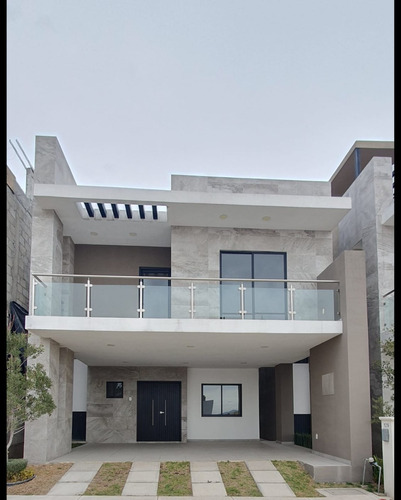 Casa En Pachuca Altara 