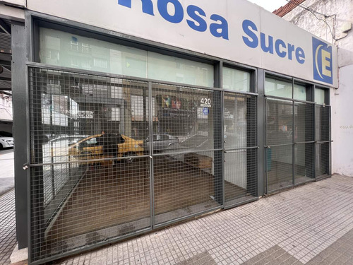 Santa Rosa Casi Esq Sucre - Locales Aprox 60 Mts