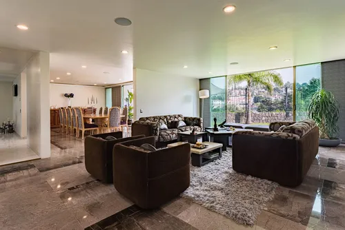 Residencia En Venta En Calle Cerrada En Tecamachalco