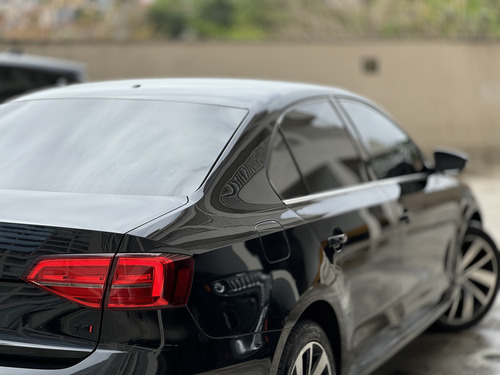 Volkswagen Jetta 2.0 Tsi Highline 4p