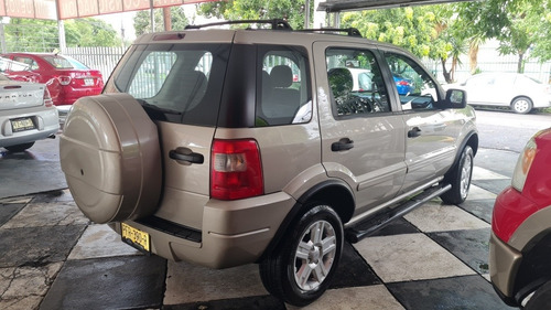 Imagen 8 de 11 de Ford Ecosport 2.0 4x2 Mt 2006