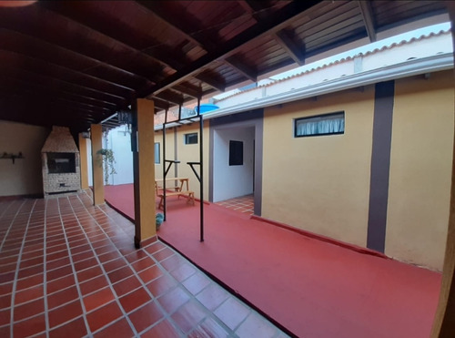 Imagen 15 de 18 de Casa Ubicada En Tucape Parte Alta. Adlz
