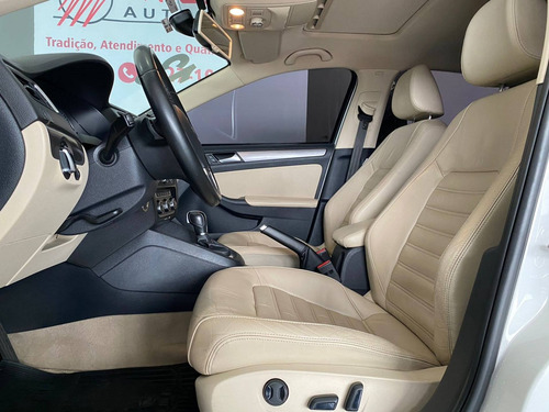 Imagem 10 de 10 de Volkswagen Jetta 2.0 Tsi Highline 211cv Gasolina 4p