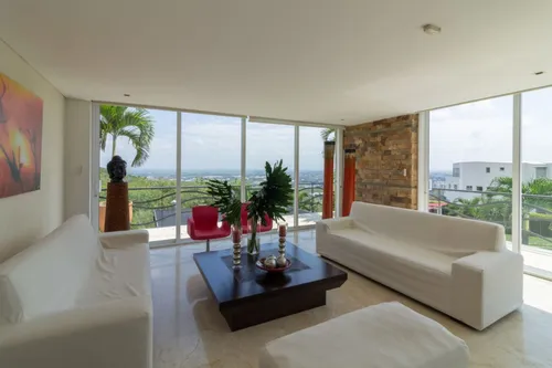 Casa En Venta En Menga. Cod V5518