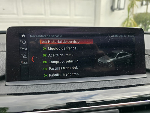 BMW Serie 3 320i Sportline