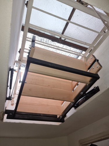 Escalera Articulada Para Azotea.