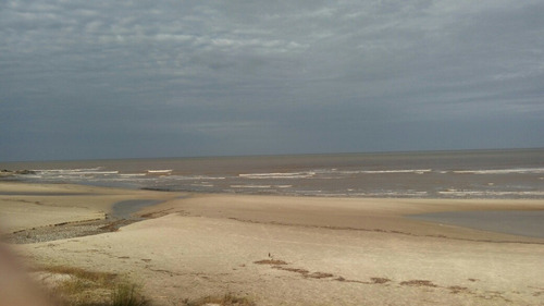 Chalet A Dos De Playa San Luis $900 Todas Las Comodidades