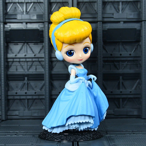 Muñeca Cenicienta Fantasía 14 Cm - Cuento De Hadas