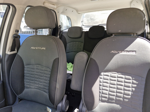 Fiat Palio Weekend Adventure