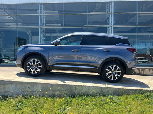 Imagen 3 de 19 de Chery Tiggo 7 Pro 1.5t