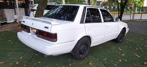 Mazda 323 1.3 Hs