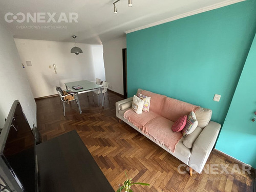 Imagen 2 de 14 de ººº Piso Alto Con 2 Balcones A Mts. De Yrigoyen ººº