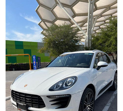 Porsche Macan S