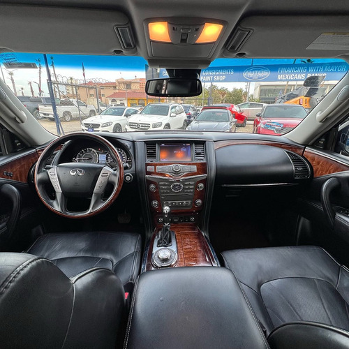 Infiniti QX80 5.6l Perfection 7 Pasajeros At