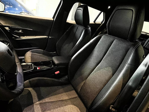 Peugeot 2008 1.6 Active
