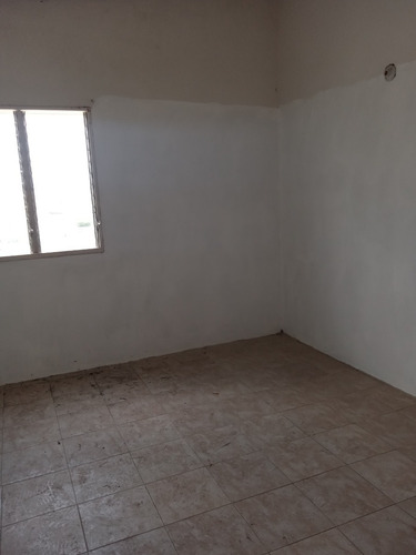 Imagen 2 de 10 de Townhouse Valencia Century 21 El Parral 04244989766 Gm