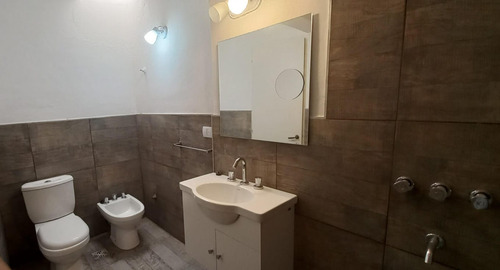 Casa En Venta 3 Dormitorios Granja De Funes