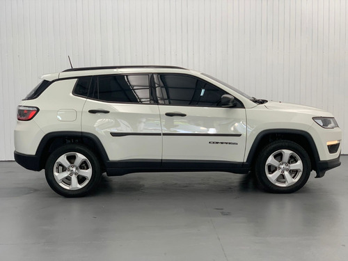 Imagem 5 de 14 de Jeep Compass Sport 2.0 Flex Automatico 2018