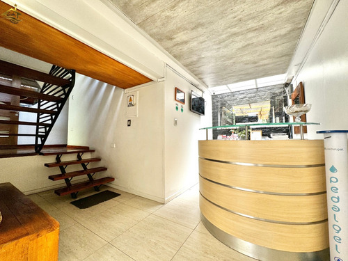 Bajo Tasacion Comercial Miguel Claro/ Metro Manuel Montt