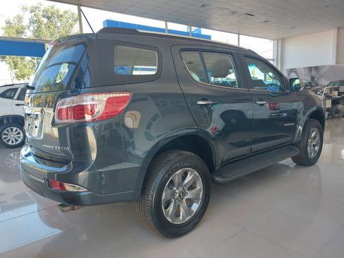 Imagen 4 de 13 de Chevrolet Trailblazer 2.8 4x4 Premier At