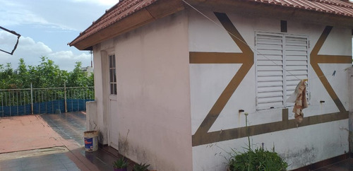 Local Con Vivienda En Venta En Remedios De Escalada Este