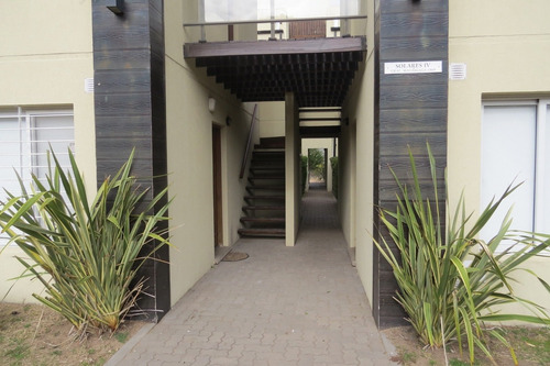 Imagen 4 de 16 de Departamento Venta Pinamar Solares Iv 2 Ambientes Jardin Gas Natural