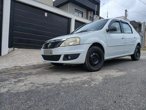 Renault Logan 1.0 16v Expression Hi-flex 4p