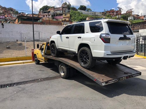 Servicios De Grua En Plataforma A Nivel Nacional 04143202867
